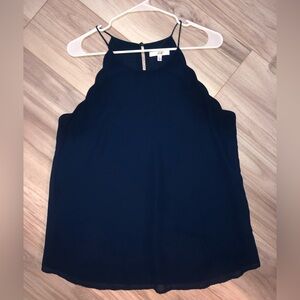 Blue scallop tank top